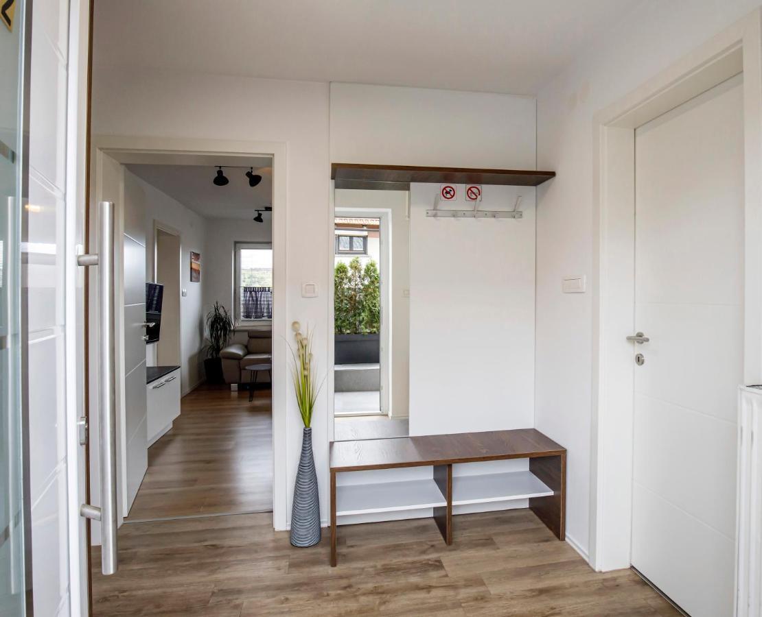 Apartments Vila Apolonia Lublaň Exteriér fotografie
